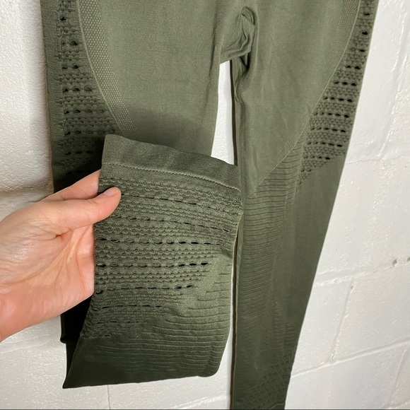 Olive Green Cut Out Perforated Workout Leggings Tights Size Small Medium - Picture 8 of 9